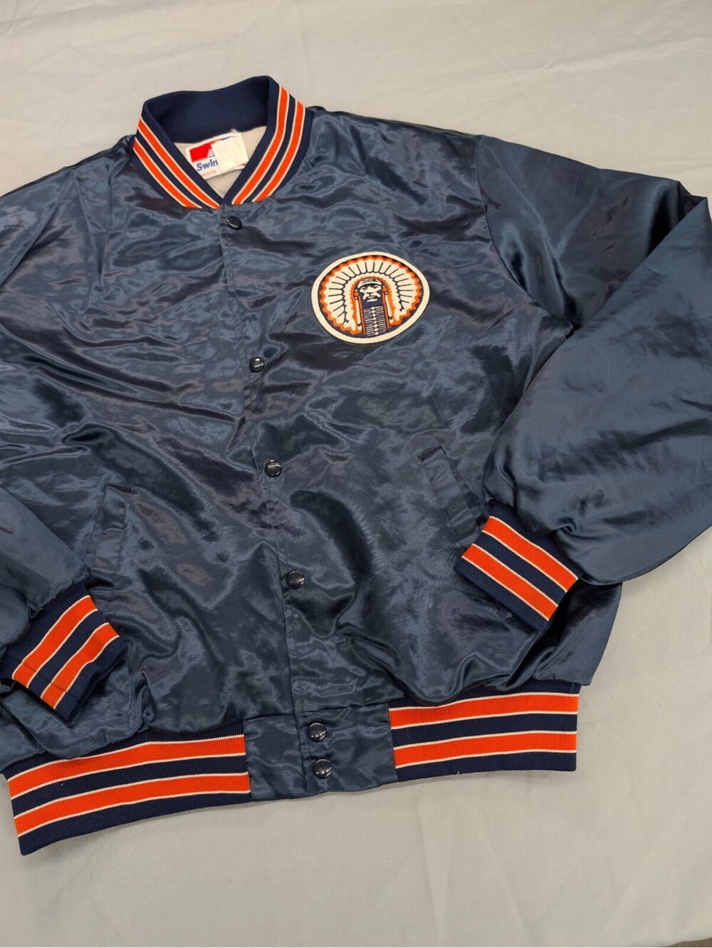 U of Illinois Vintage Swingster Satin Bomber Jacket XL US